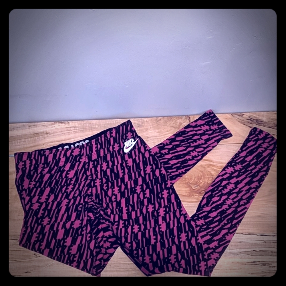 Pink and Black Nike Tights/Leggings